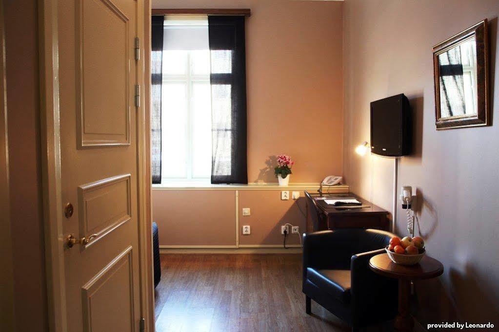 Best Western Hotel Gamla Teatern Естерсунд Номер фото
